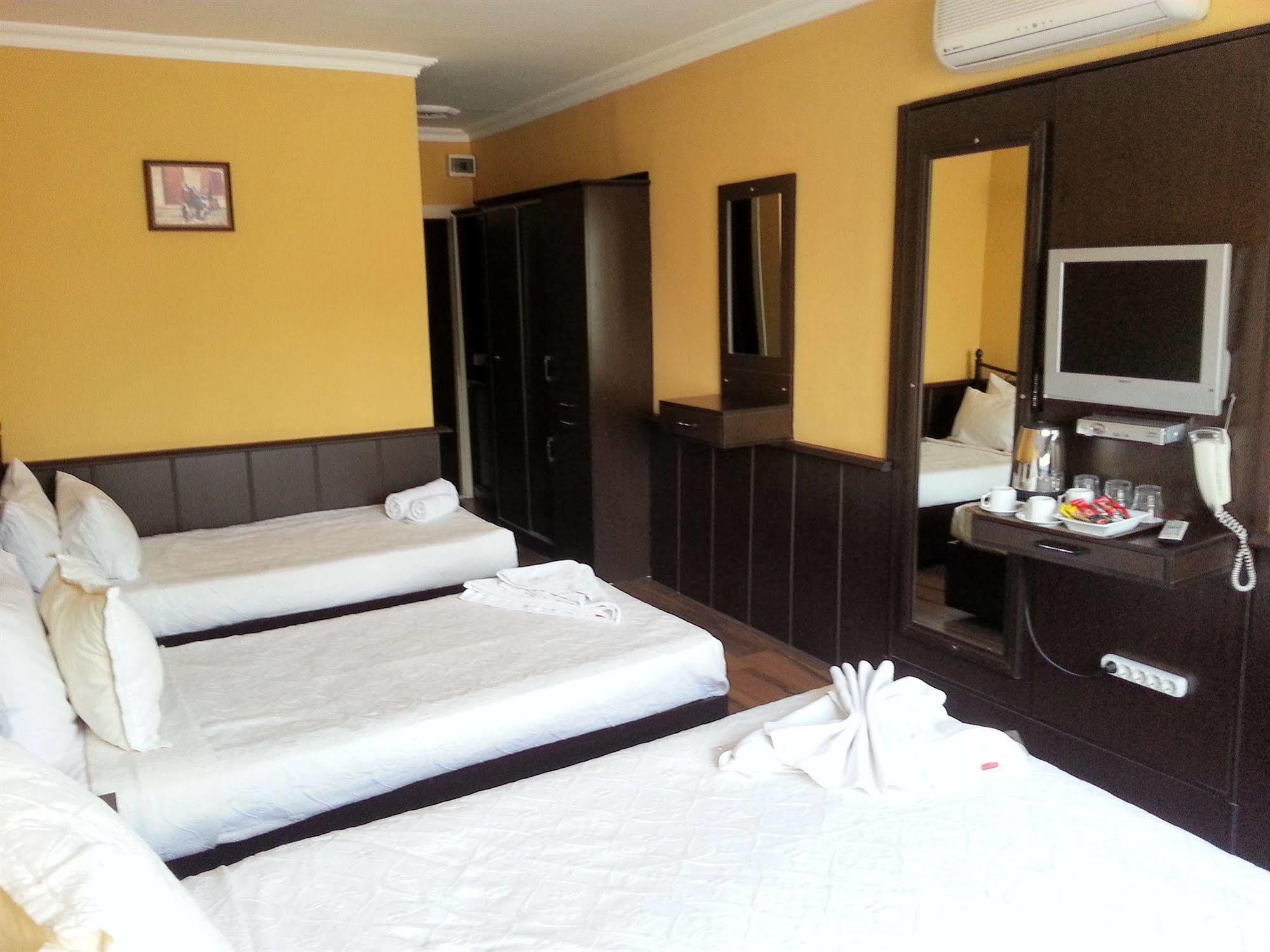 Arasta Hotel Istanbul Exterior photo
